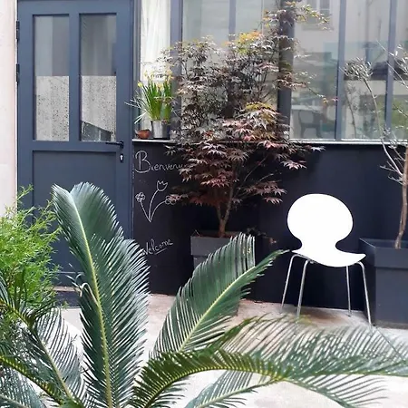 Agreable Sur La Butte Montmartre